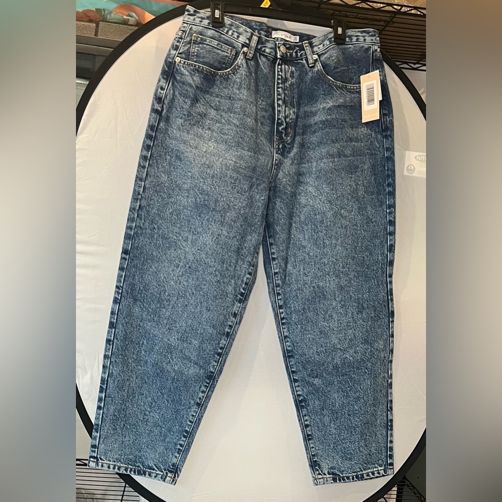 JustFab Classic Blue Denim Jeans